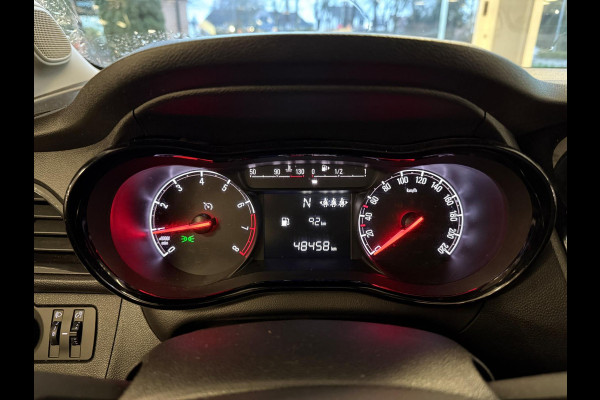 Opel KARL 1.0 Rocks Online Edition | AUTOMAAT | Navigatie | Park pilot | Vierseizoenen banden |