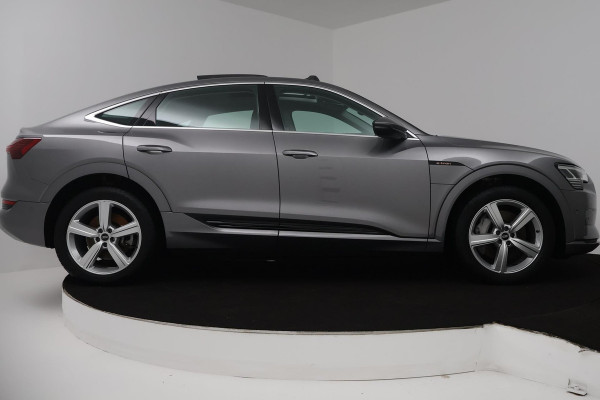 Audi e-tron Sportback 50 quattro Business edition Plus 71 kWh (PANORAMADAK, STOELVERWARMING, DIGITALE COCKPIT, ACHTERUITRIJCAMERA)
