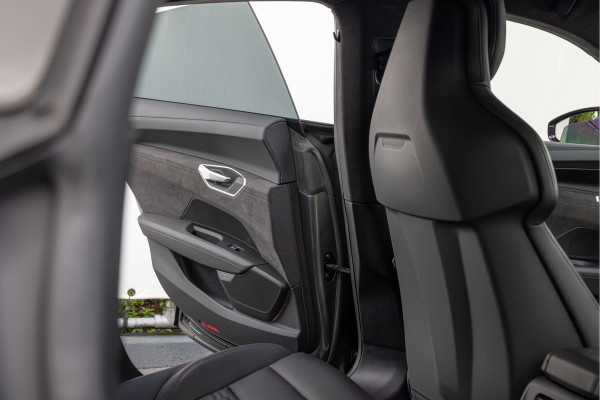 Audi e-tron GT RS 600pk Quattro Carbon 22" Vossen B&O 4-wielsturing HuD