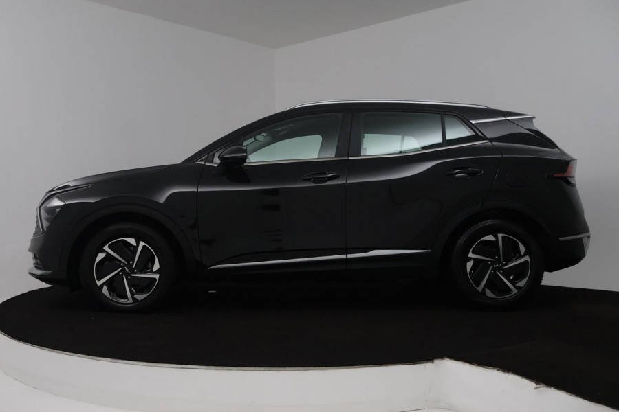 Kia Sportage 1.6 T-GDi MHEV DynamicLine (NAP, TREKHAAK, ACHTERUITRIJCAMERA, LANE-ASSIST, NAVIGATIE CARPLAY, PARKEERSENSOREN)