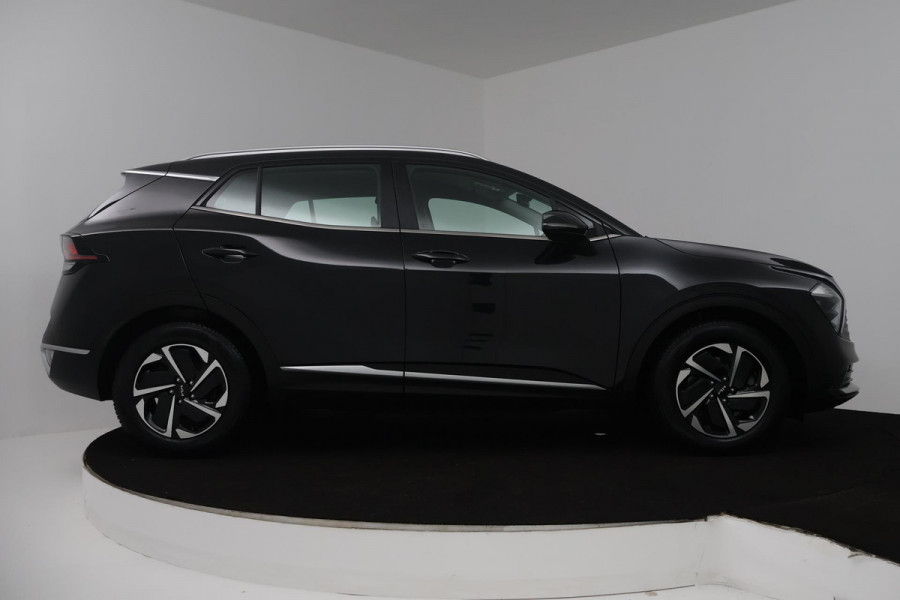 Kia Sportage 1.6 T-GDi MHEV DynamicLine (NAP, TREKHAAK, ACHTERUITRIJCAMERA, LANE-ASSIST, NAVIGATIE CARPLAY, PARKEERSENSOREN)