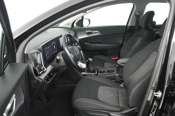Kia Sportage 1.6 T-GDi MHEV DynamicLine (NAP, TREKHAAK, ACHTERUITRIJCAMERA, LANE-ASSIST, NAVIGATIE CARPLAY, PARKEERSENSOREN)