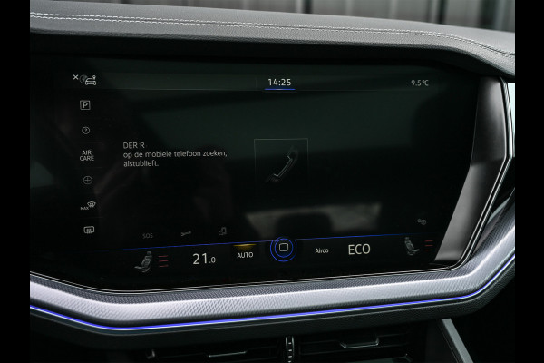 Volkswagen Touareg 3.0 TSi 4MOTION R · Panoramadak · Luchtvering · Adaptive Cruise Control · Memory Seats · Camera · Keyless entree · Blis · Ambian