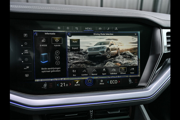 Volkswagen Touareg 3.0 TSi 4MOTION R · Panoramadak · Luchtvering · Adaptive Cruise Control · Memory Seats · Camera · Keyless entree · Blis · Ambian