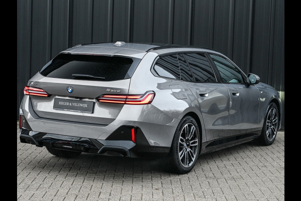 BMW 5 Serie Touring 530e xDrive · M Sportpaket Pro ·Harman Kardon · M Sport Suspension · Adaptive Led · Driving Assistant Plus · Ambient Lig