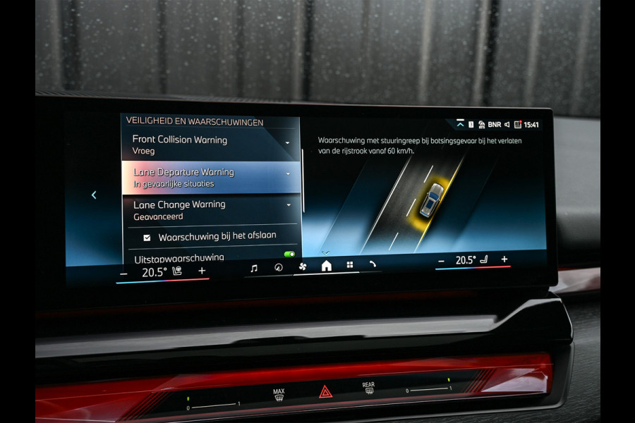 BMW 5 Serie Touring 530e xDrive · M Sportpaket Pro ·Harman Kardon · M Sport Suspension · Adaptive Led · Driving Assistant Plus · Ambient Lig