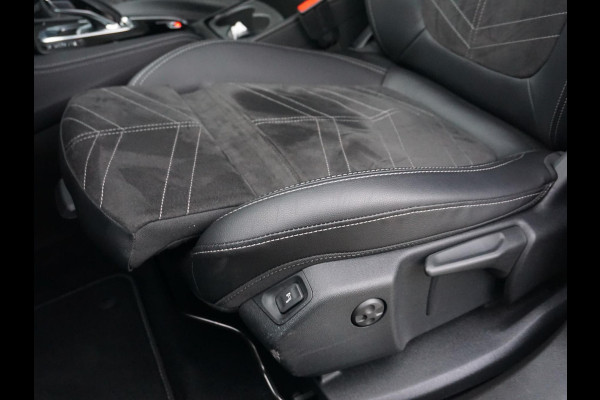 Opel Grandland X 1.6 Turbo Hybrid Ultimate