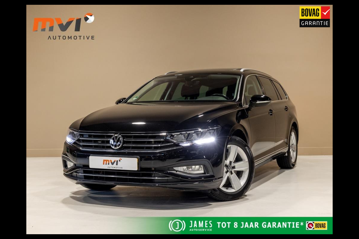Volkswagen Passat Variant 1.5 TSI Comfort Business / 150pk / Panoramadak / Trekhaak / Achteruitrijcamera