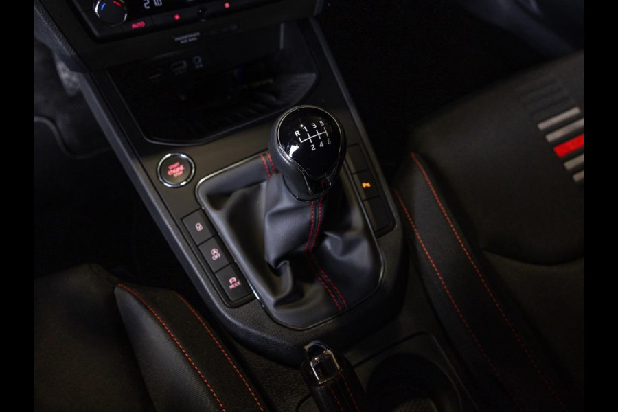 Seat Ibiza 1.5 TSI EVO FR / 150pk / Achteruitrijcamera / Apple Carplay