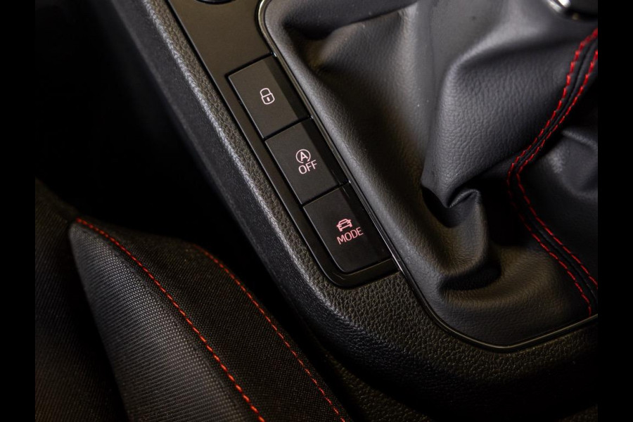 Seat Ibiza 1.5 TSI EVO FR / 150pk / Achteruitrijcamera / Apple Carplay