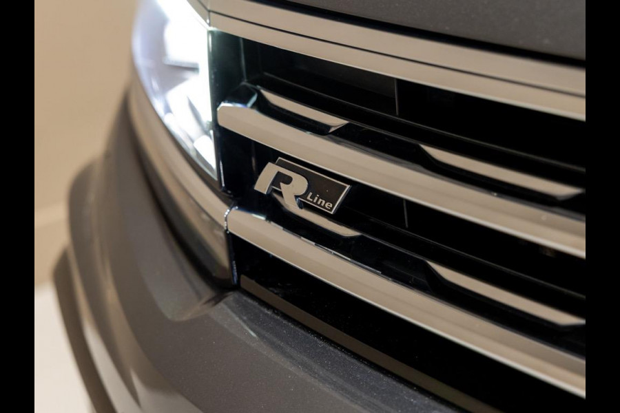 Volkswagen Tiguan 2.0 TSI 4Motion 2x R-line / 220pk / Leder / Pano / Led / Head-up / Virtual Cockpit / 360 camera