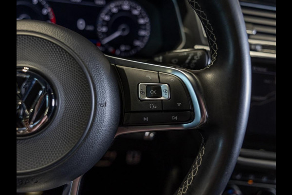 Volkswagen Tiguan 2.0 TSI 4Motion 2x R-line / 220pk / Leder / Pano / Led / Head-up / Virtual Cockpit / 360 camera