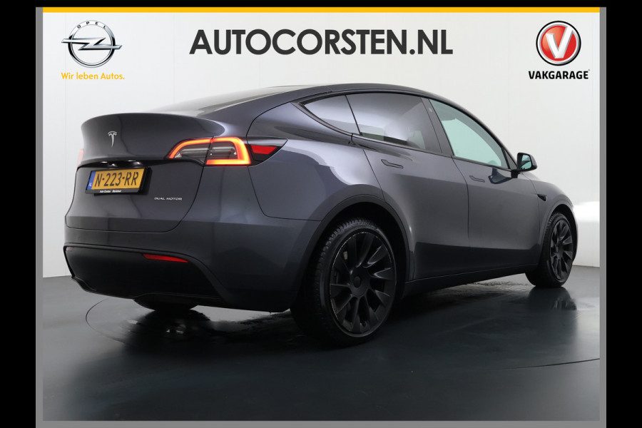 Tesla Model Y 514pk Long Range AWD 75kWh SOH 92% Matrix-Led Lmv 20" Warmtepomp Leer Navi Ecc Premium Audio Stoel+Stuurverwarming Autopilot 3.0 Memory Matrix Led Intel Atom® Processor Homelink 5 Achterbank verwarmd 4WD 1.600KG Trekvermogen tot 210kw DC laden € 75.000 nieuw!