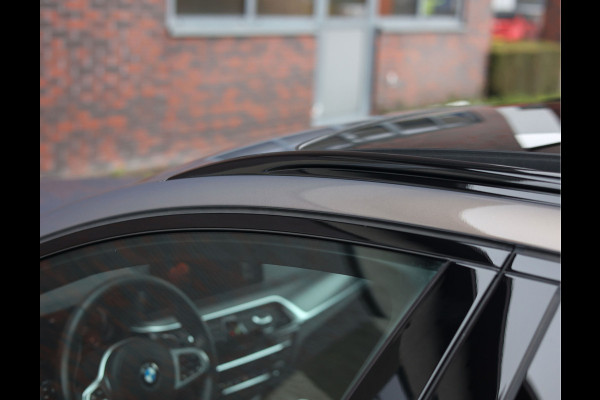 BMW 5 Serie 540i Touring xDrive | M sport Pro - Achteras besturing