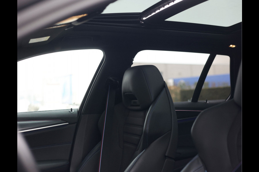 BMW 5 Serie 540i Touring xDrive | M sport Pro - Achteras besturing