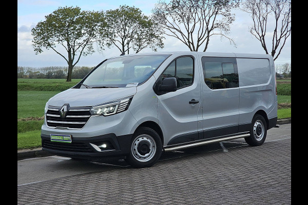 Renault Trafic 2.0 dCi 150 T29 L2H1 DC Airco Automaat Navi Sidebars Euro6 150Pk NAP 1e Eigenaar!