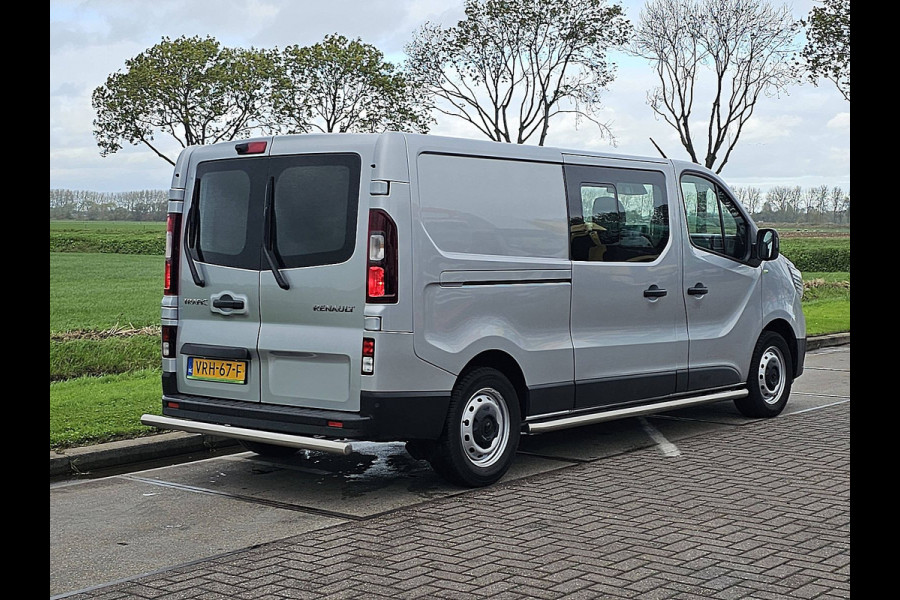 Renault Trafic 2.0 dCi 150 T29 L2H1 DC Airco Automaat Navi Sidebars Euro6 150Pk NAP 1e Eigenaar!