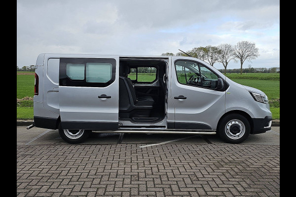 Renault Trafic 2.0 dCi 150 T29 L2H1 DC Airco Automaat Navi Sidebars Euro6 150Pk NAP 1e Eigenaar!