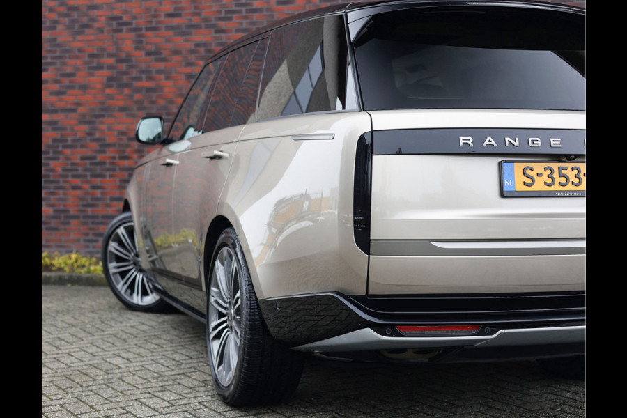 Land Rover Range Rover D250 Autobiography | Perlino - Smart Mirror - Vierwielsturing