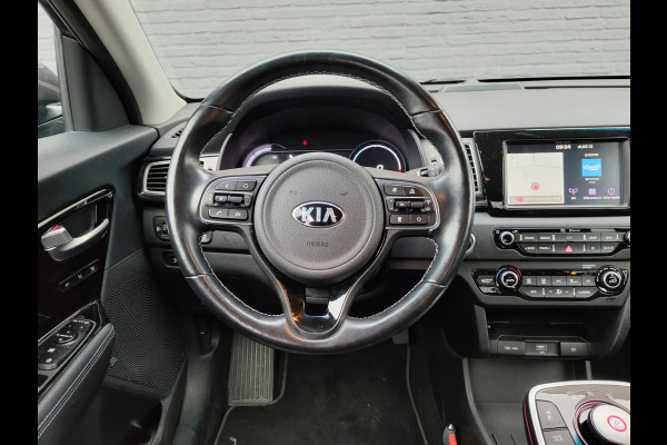 Kia e-Niro ExecutiveLine 64kWh Leer Elek.Stoel+Memory Warmtepomp Pdc Navi Ecc Camera Apple Carplay Android Auto Stoelverwarming+Koeling Stuurverwarming Lmv Privacy Glas DAB Vess Lane Assist Blind Spot 1e Eigenaar Origineel Nederlandse Auto Zeer compleet!