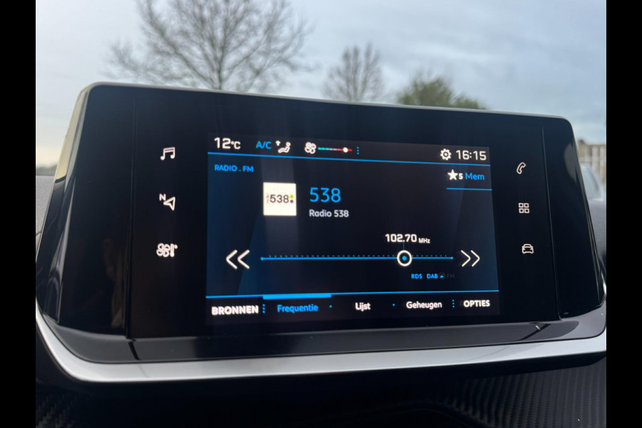 Peugeot 208 1.2 PureTech Active Pack LEDVERLICHTING / PARKEERSENSOREN / CARPLAY / CRUISE CONTROL / STOELVERWARMING / LMV / ECC