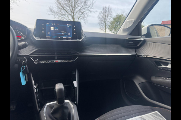 Peugeot 208 1.2 PureTech Active Pack LEDVERLICHTING / PARKEERSENSOREN / CARPLAY / CRUISE CONTROL / STOELVERWARMING / LMV / ECC