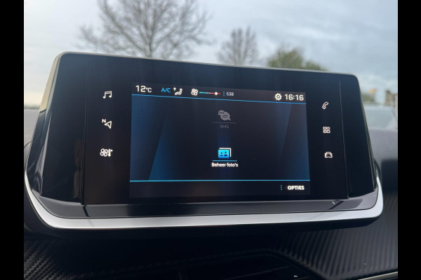 Peugeot 208 1.2 PureTech Active Pack LEDVERLICHTING / PARKEERSENSOREN / CARPLAY / CRUISE CONTROL / STOELVERWARMING / LMV / ECC