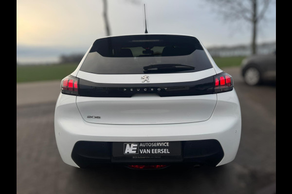 Peugeot 208 1.2 PureTech Active Pack LEDVERLICHTING / PARKEERSENSOREN / CARPLAY / CRUISE CONTROL / STOELVERWARMING / LMV / ECC