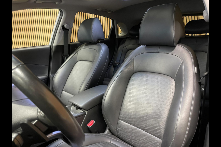 Hyundai Kona EV Premium 64 kWh|GROTE ACCU|100%SOH|FACELIFT|3-FASE|TREKH|DAK|HUD|LEDER|ACC|STUURVERW|STOELVERW+VENT|CAMERA|CARPLAY|