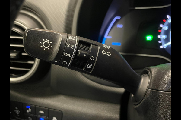 Hyundai Kona EV Premium 64 kWh|GROTE ACCU|100%SOH|FACELIFT|3-FASE|TREKH|DAK|HUD|LEDER|ACC|STUURVERW|STOELVERW+VENT|CAMERA|CARPLAY|