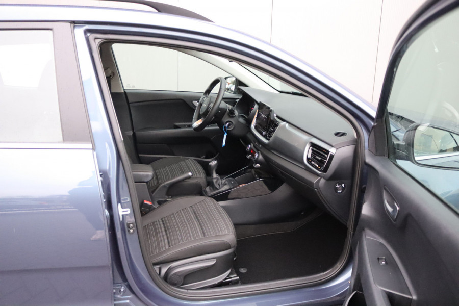 Kia Stonic 1.0 T-GDi 100PK MHEV DynamicLine 7.jr-garantie/Camera/Trekhaak/Navigatie/Keyfree