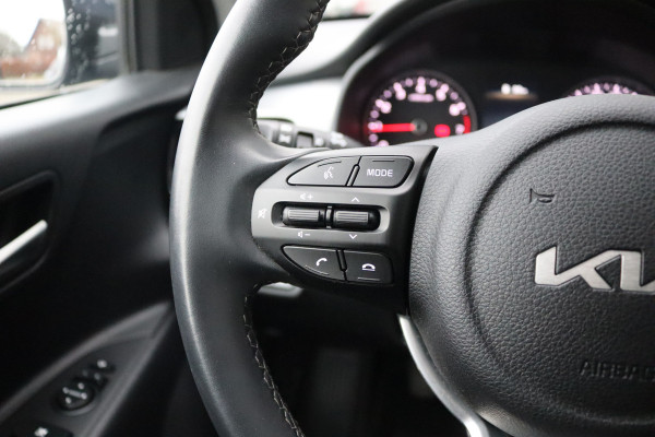 Kia Stonic 1.0 T-GDi 100PK MHEV DynamicLine 7.jr-garantie/Camera/Trekhaak/Navigatie/Keyfree