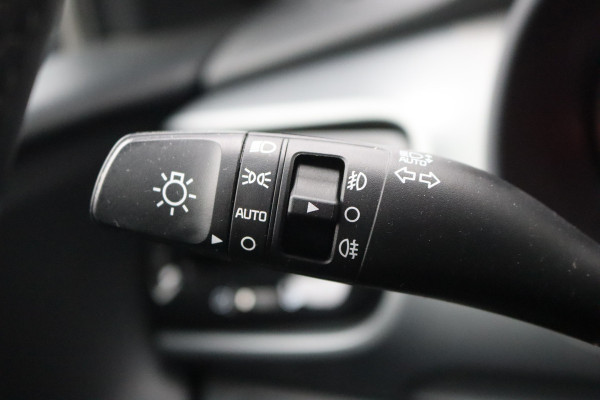 Kia Stonic 1.0 T-GDi 100PK MHEV DynamicLine 7.jr-garantie/Camera/Trekhaak/Navigatie/Keyfree