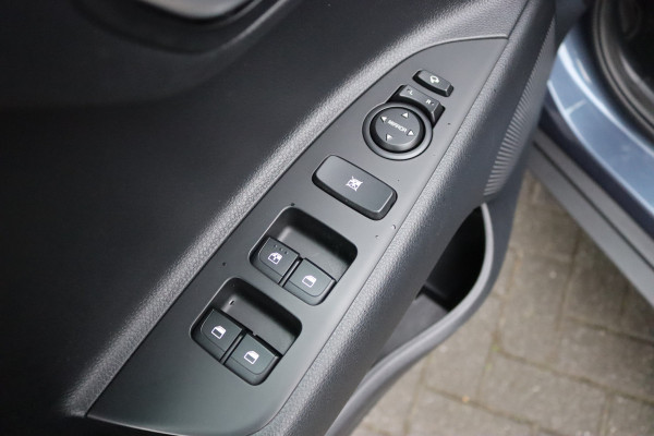 Kia Stonic 1.0 T-GDi 100PK MHEV DynamicLine 7.jr-garantie/Camera/Trekhaak/Navigatie/Keyfree