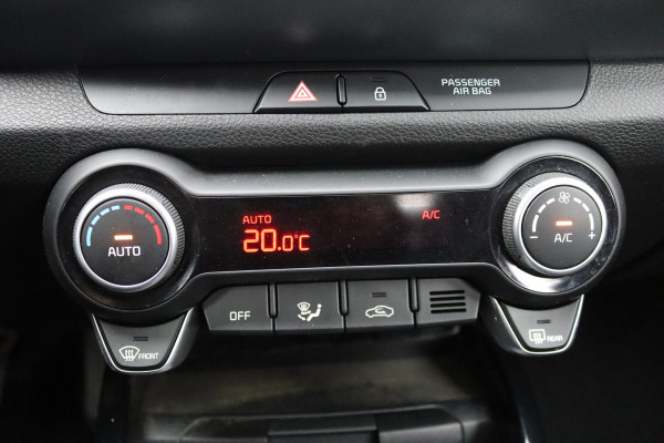 Kia Stonic 1.0 T-GDi 100PK MHEV DynamicLine 7.jr-garantie/Camera/Trekhaak/Navigatie/Keyfree