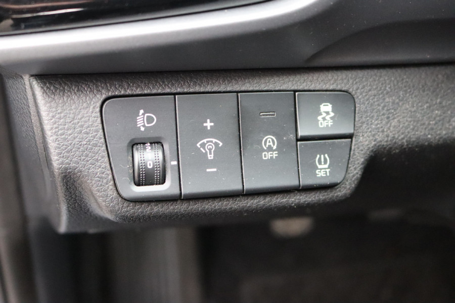 Kia Stonic 1.0 T-GDi 100PK MHEV DynamicLine 7.jr-garantie/Camera/Trekhaak/Navigatie/Keyfree