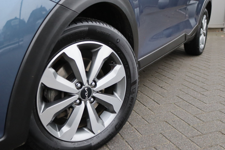 Kia Stonic 1.0 T-GDi 100PK MHEV DynamicLine 7.jr-garantie/Camera/Trekhaak/Navigatie/Keyfree
