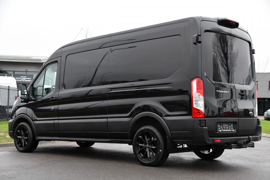 Ford Transit 350 2.0 TDCI L3H2 Black Edition Camera, Adaptieve Cruise, 170pk, Carplay, NAVI Automaat, Sensoren, Trekhaak, Uniek!