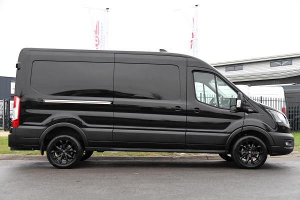 Ford Transit 350 2.0 TDCI L3H2 Black Edition Camera, Adaptieve Cruise, 170pk, Carplay, NAVI Automaat, Sensoren, Trekhaak, Uniek!
