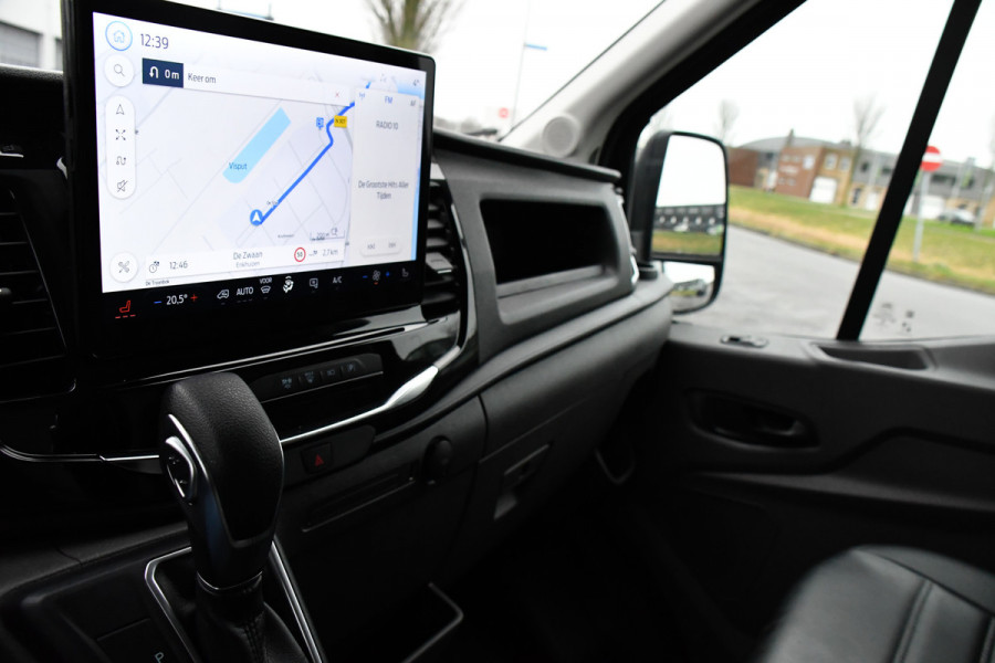 Ford Transit 350 2.0 TDCI L3H2 Black Edition Camera, Adaptieve Cruise, 170pk, Carplay, NAVI Automaat, Sensoren, Trekhaak, Uniek!