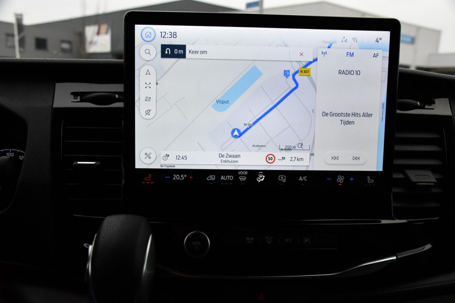 Ford Transit 350 2.0 TDCI L3H2 Black Edition Camera, Adaptieve Cruise, 170pk, Carplay, NAVI Automaat, Sensoren, Trekhaak, Uniek!