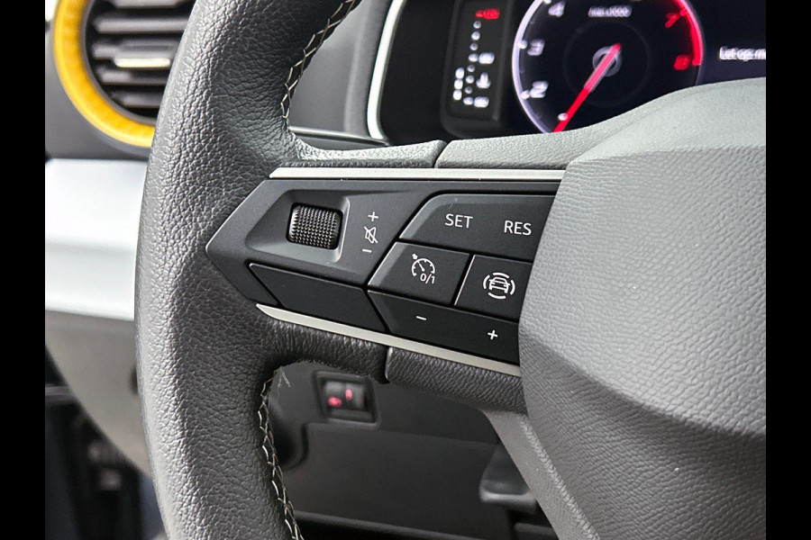 Seat Arona 1.0 EcoTSI Style Connect CARPLAY-NAV | CLIMA | PRIVACY-GLASS | 16”LMV