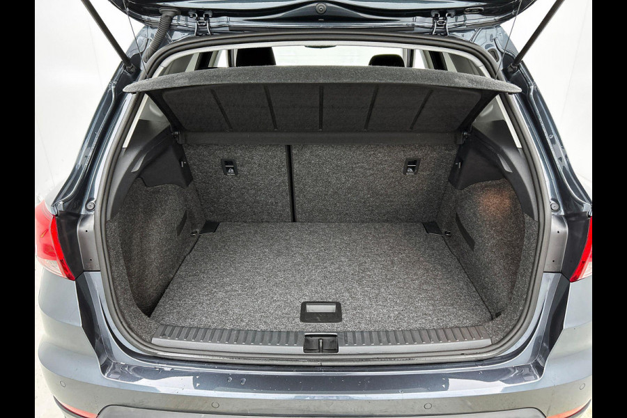 Seat Arona 1.0 EcoTSI Style Connect CARPLAY-NAV | CLIMA | PRIVACY-GLASS | 16”LMV