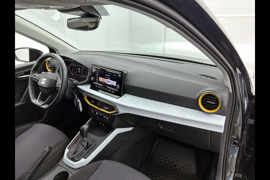 Seat Arona 1.0 EcoTSI Style Connect CARPLAY-NAV | CLIMA | PRIVACY-GLASS | 16”LMV