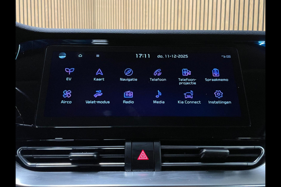 Kia e-Niro DynamicLine 64 kWh|93,6% SOH|NW LOGO|FACELIFT|3-FASE|1/2 LEDER|ACC|CARPLAY|CAMERA|STOELVERW|IN. BTW|1e EIG|NL-AUTO|NAP|