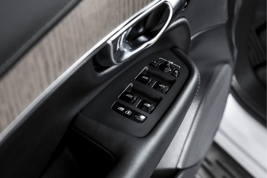 Volvo XC90 2.0 T8 Recharge AWD Inscription Exclusive Orig. NL | Luchtvering | Running Boards | Elek. Trekhaak | S/K-Panodak | Head-Up | Adapt. Cruise | Stuur-+Stoelverwarming+Ventilatie | Harman/Kardon | 360 Camera | NAV + App Connect | Dascam | LM 20''