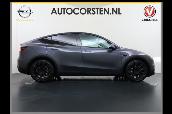 Tesla Model Y 514pk Long Range AWD 75kWh SOH 92% Matrix-Led Lmv 20" Warmtepomp Leer Navi Ecc Premium Audio Stoel+Stuurverwarming Autopilot 3.0 Memory Matrix Led Intel Atom® Processor Homelink 5 Achterbank verwarmd 4WD 1.600KG Trekvermogen tot 210kw DC laden € 75.000 nieuw!