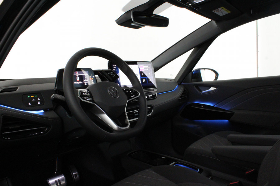 Volkswagen ID.3 Pro 58 kWh > 204pk / Facelift / All season banden 18 inch / Grenadilla Black Metallic