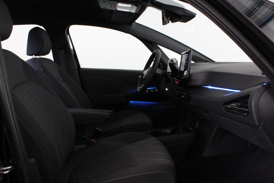 Volkswagen ID.3 Pro 58 kWh > 204pk / Facelift / All season banden 18 inch / Grenadilla Black Metallic