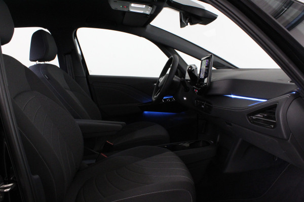Volkswagen ID.3 Pro 58 kWh > 204pk / Facelift / All season banden 18 inch / Grenadilla Black Metallic